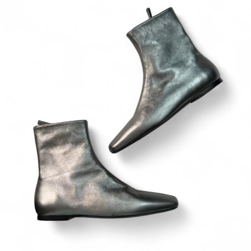 M Gemi Una bootie gunmetal silver ankle boots